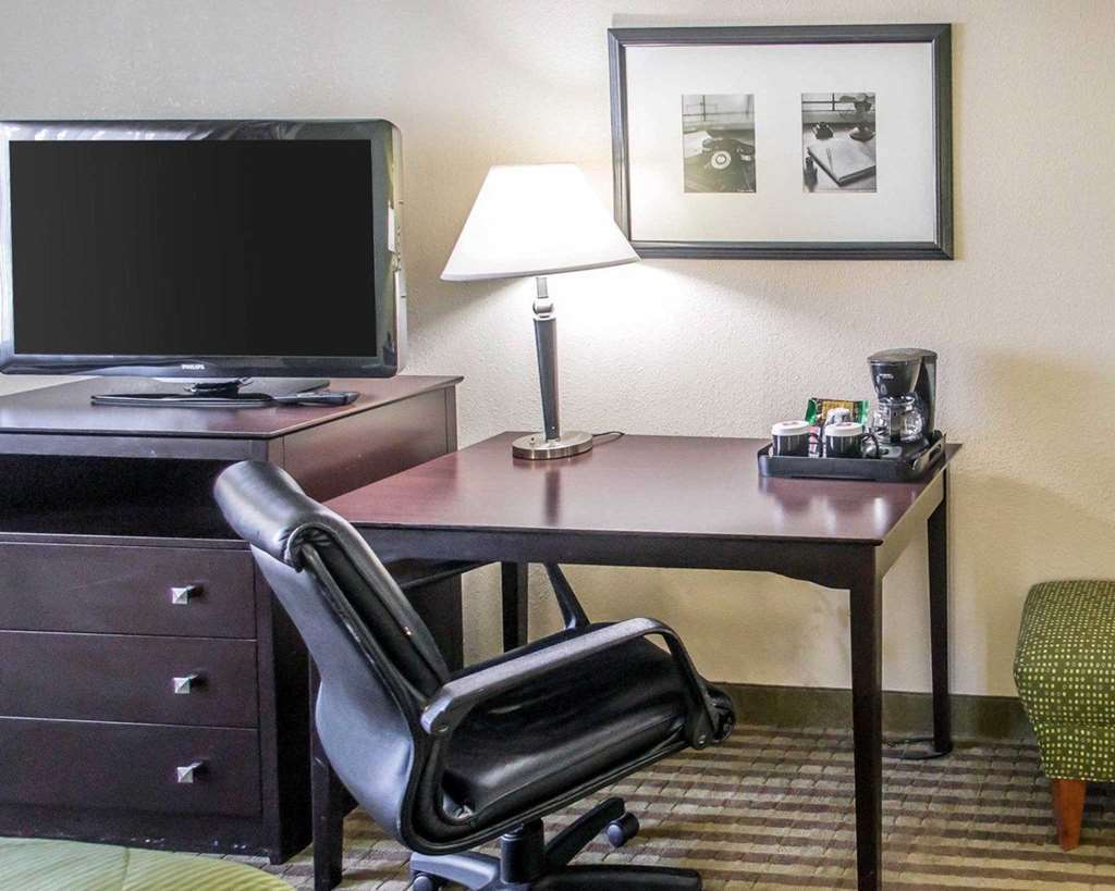 Clarion Hotel Beachwood-Cleveland Oda fotoğraf